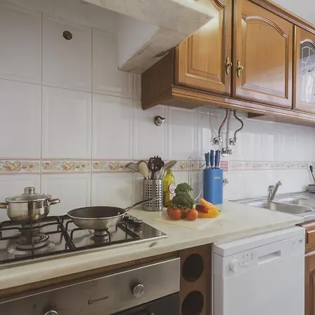 20 - Lovely - * Peniche